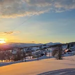 Villa Senja - Hot Tub And Northern Lights View Torsli